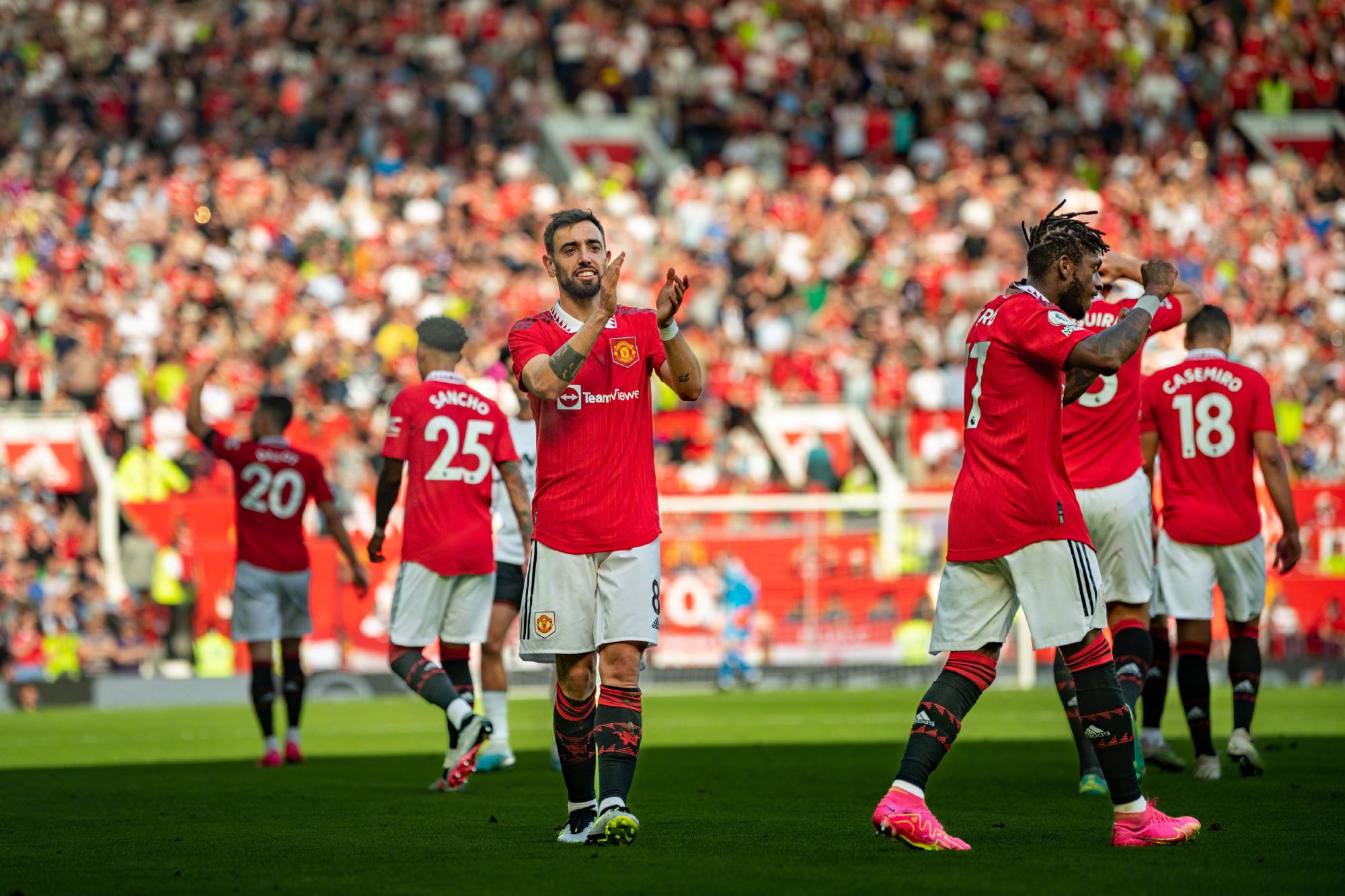 车站月台 车站月台